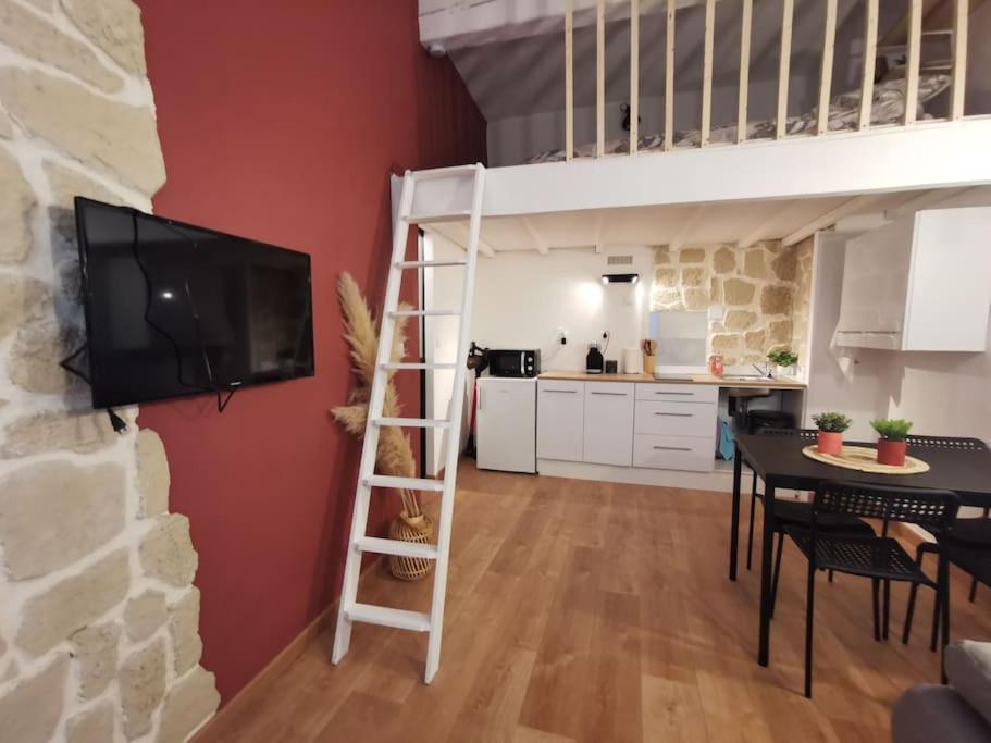 Centre Ville Montpellier - Appartement Au Coeur De L'Ecusson Экстерьер фото
